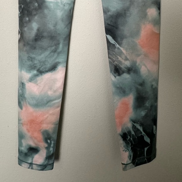 Athleta Girl High Rise Printed Chit Chat Tight in Marine Girl Size‎ XXL/16 - Picture 8 of 12